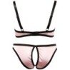 Conjunto de cetim rosa com detalhes pretos B80