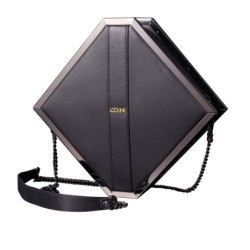Misteriosa Bolsa Kink Cuadrada - negro