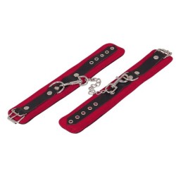 Grillons de cuir vermells