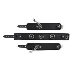 Cuoio, manette da collo e mani