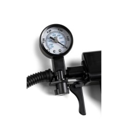 Peenise pump manomeetriga