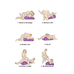 Muotoiltu Love Cushion -tyyny, lila