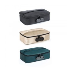 Kosmetická taštička na hračky Discreet Box Gold