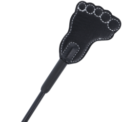 Fetisch Fusta und schwarze Peitsche