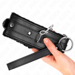 Coleira Com Trela 65 Cm Com Restrições Preto Ajustável 36-42 Cm X 5.5 Cm