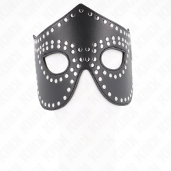 Mask i konstläder med nitar Modell 2 30 X 12 Cm
