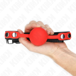 Kaganiec z kulką 4 cm z czerwonego silikonu 60 X 2 cm