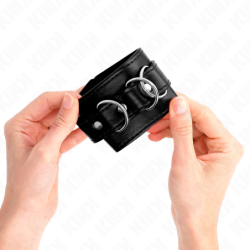Handfesseln mit 3 D-Ringen Verstellbar Schwarz 17.5-25 Cm X 6 Cm