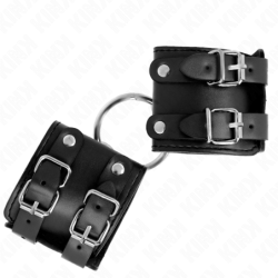 Faste håndledsmanchetter med ring og nitter Sort Justerbar 17-22 cm X 6,5 cm