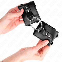 Algemas Fixas Com Anel E Tachas Preto Ajustável 17-22 Cm X 6.5 Cm