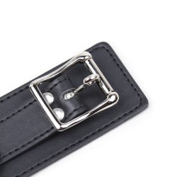 Underkastelsehalsband med 3 ringar