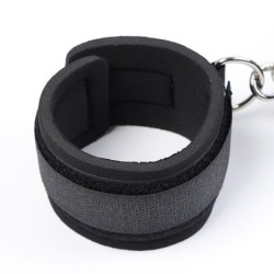 Fetish Mordaça Com Algemas Neoprene