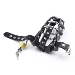 Gaine en Cuir Avec Anneaux Métalliques Et Cadenas