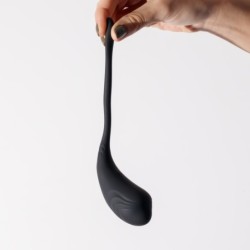 Rechargeable Vibrating Egg With Remote Control Tamago Crushious Black