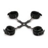 Hogtie com algemas de mão e tornozelo